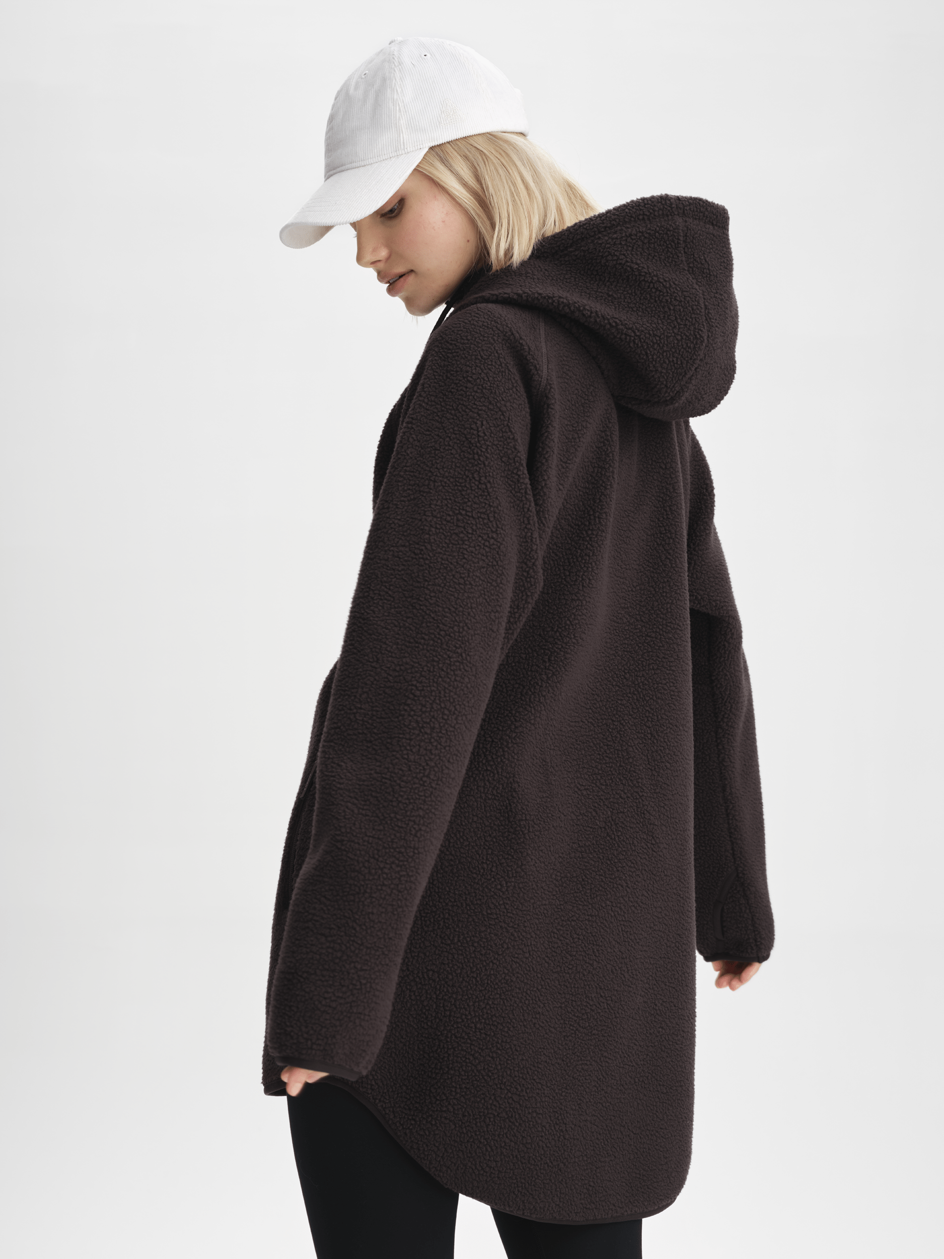 PILE LONG HOOD CACAO BROWN Everest Second Layer