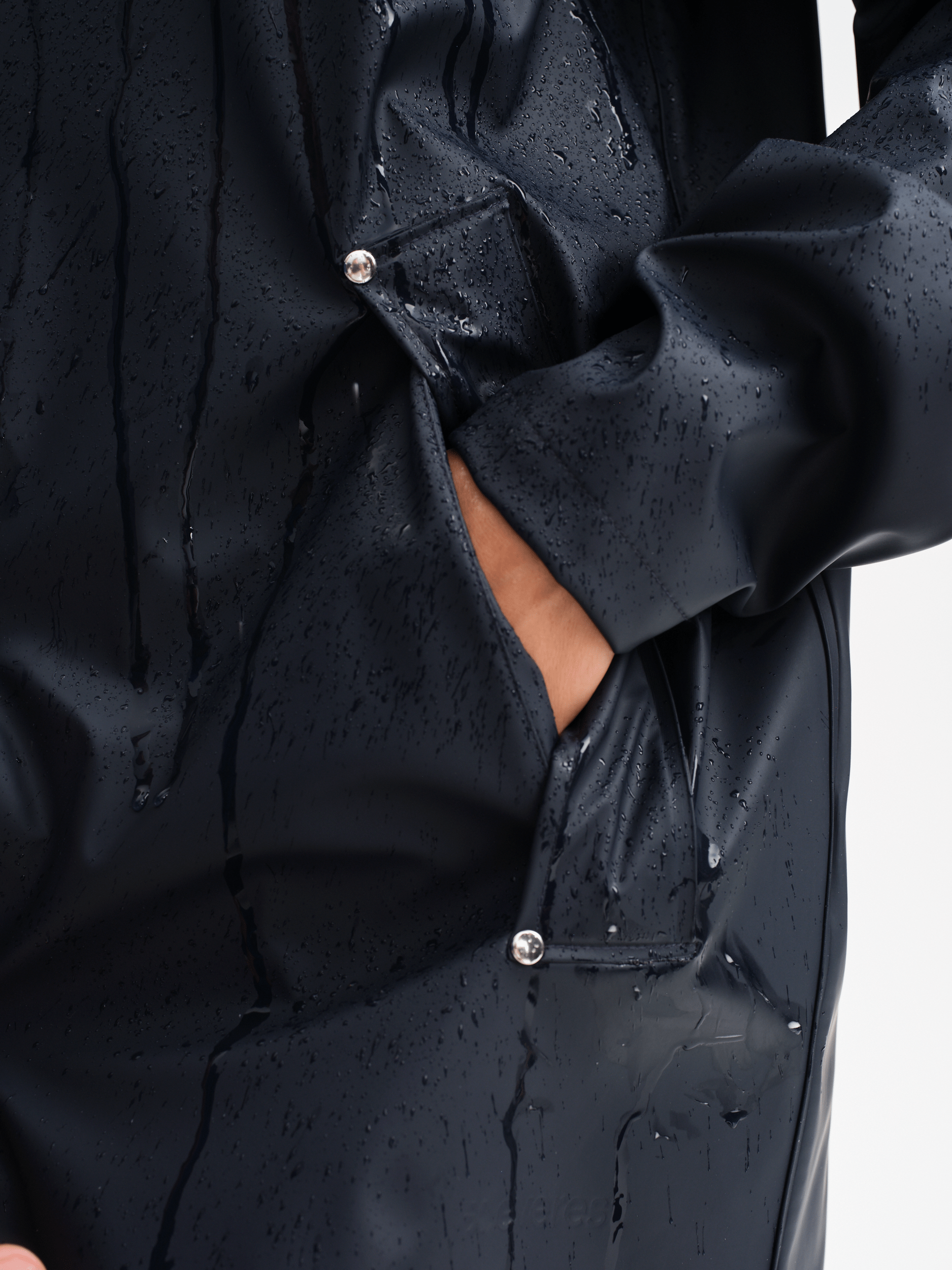 RAIN COAT NAVY Everest All Weather Coat