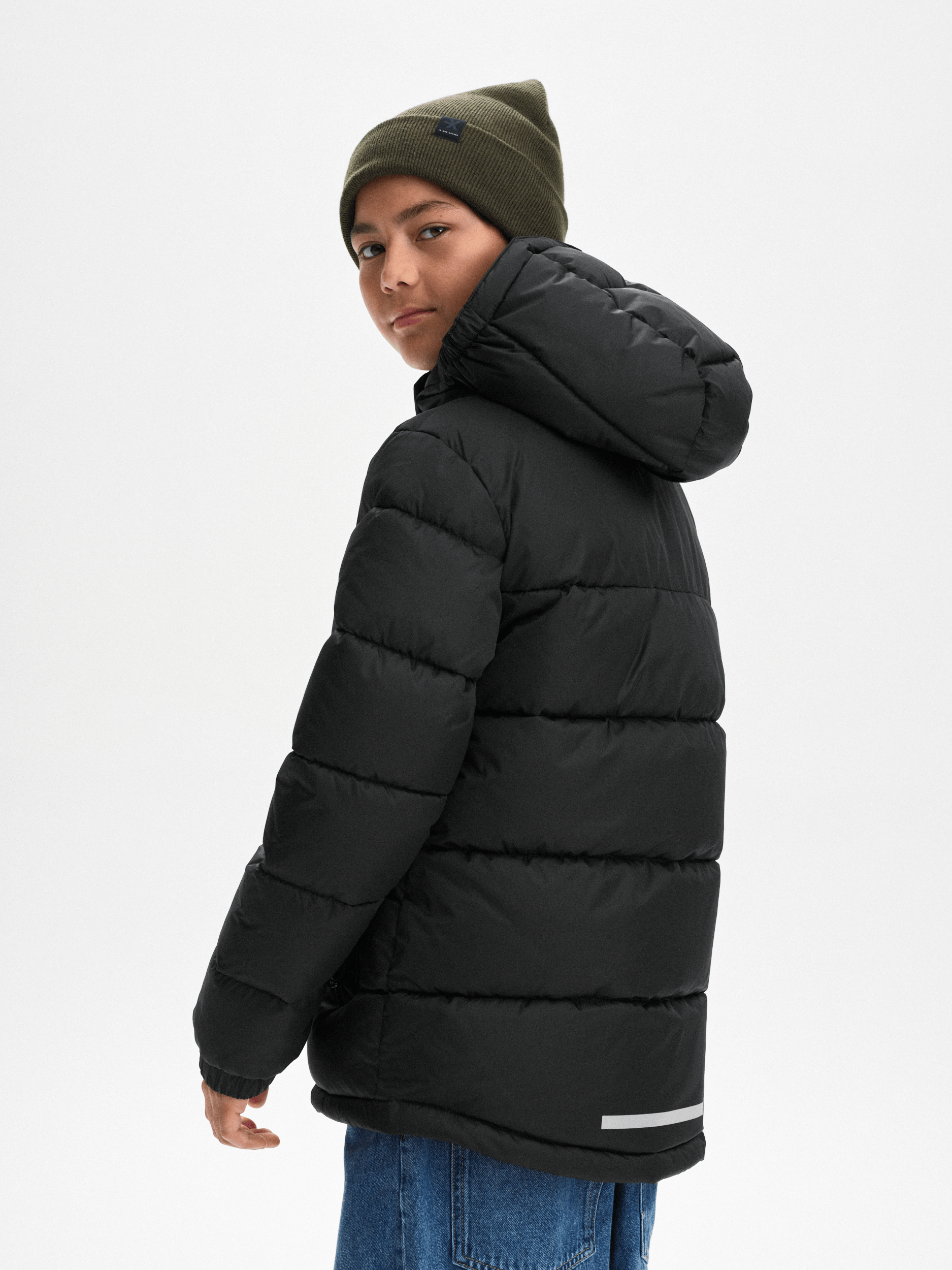 YAZZ JACKET BLACK Everest Padded Jacket