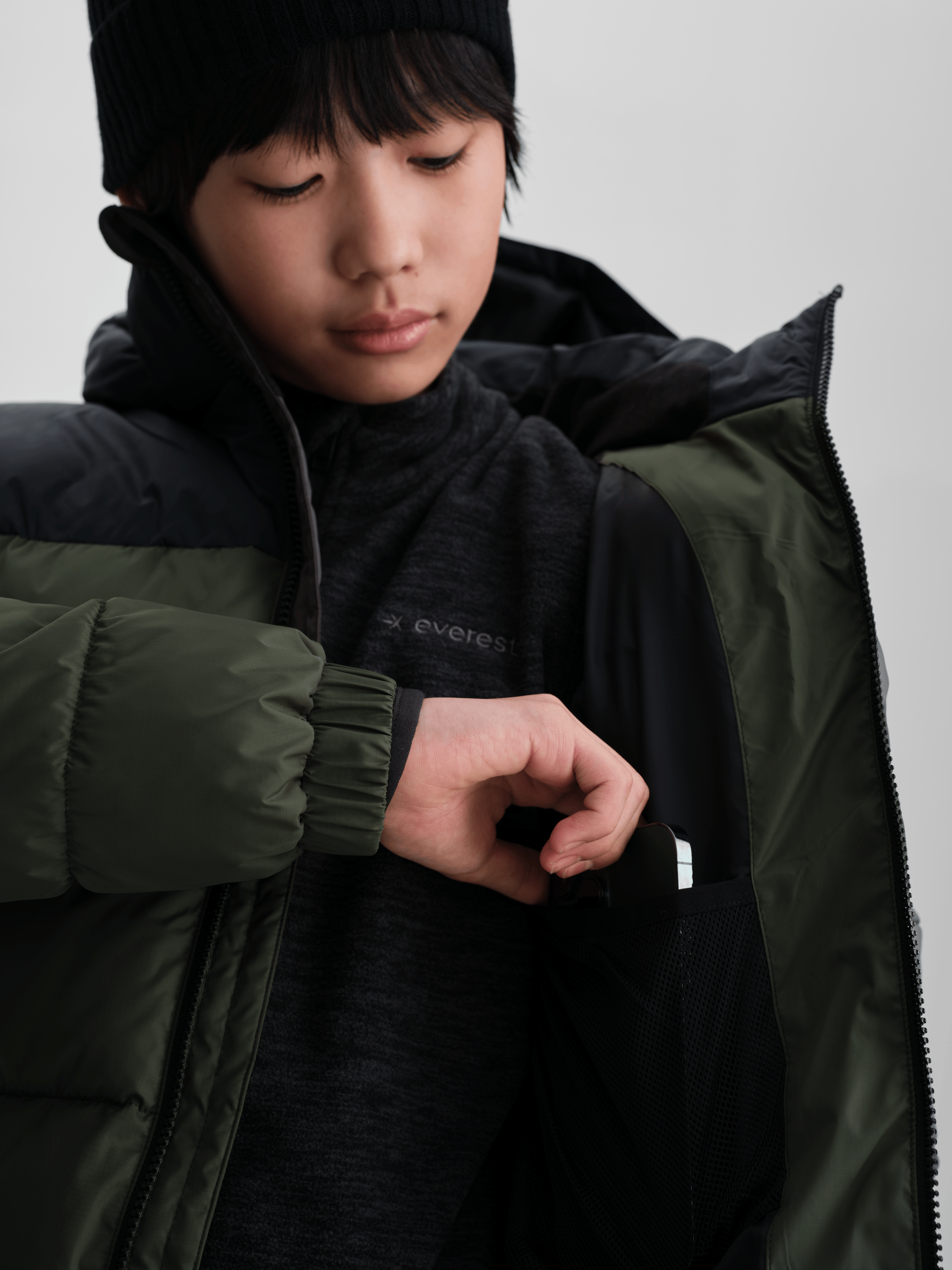 YAZZ KURTKA RICH KHAKI/BLACK Everest Kurtka ocieplana