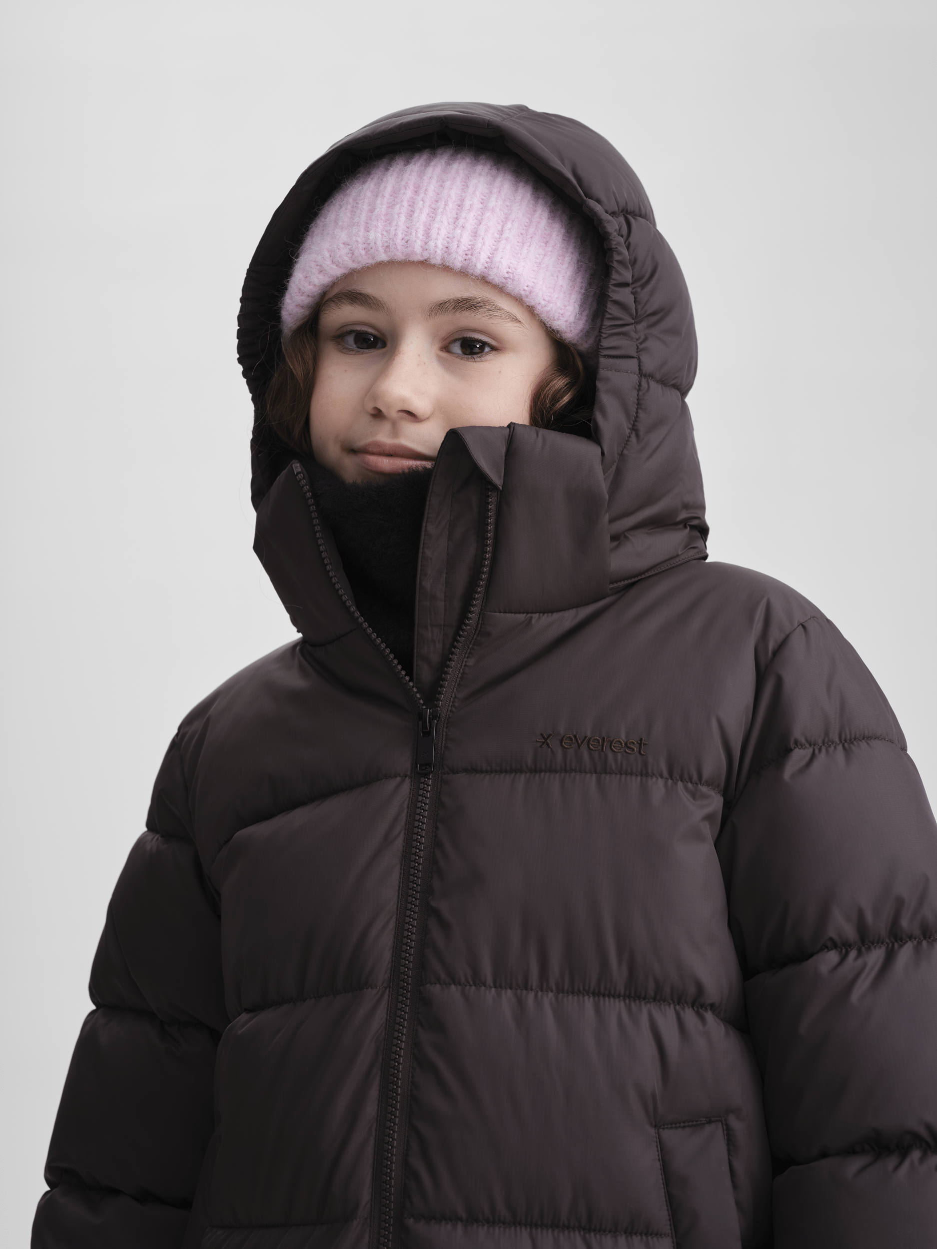 YAZZA MANTEL PLUM SLATE Everest Mantel