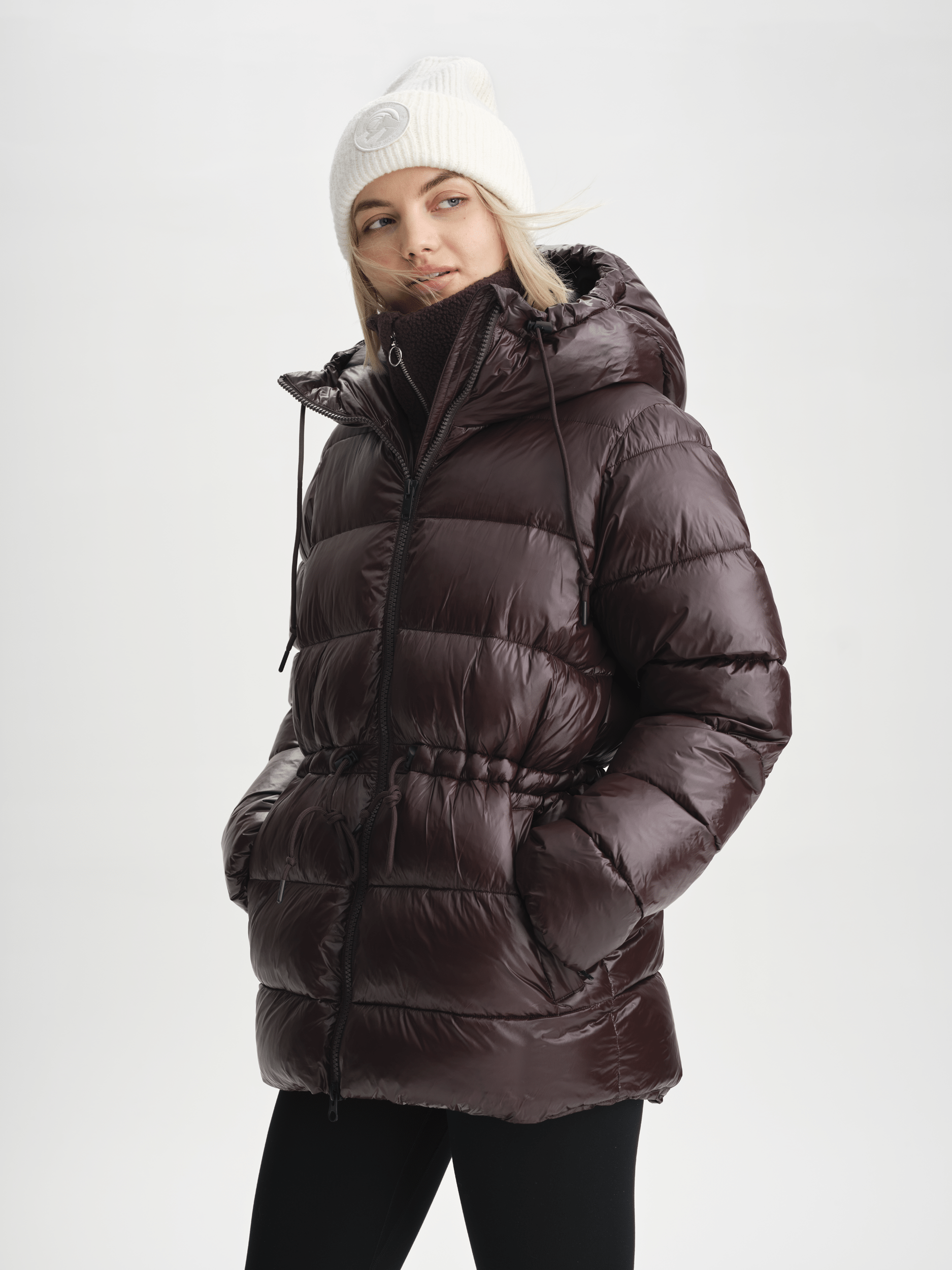 GAMILA MID KURTKA BŁYSZCZĄCA BRĄZOWA Everest Pikowana Parka