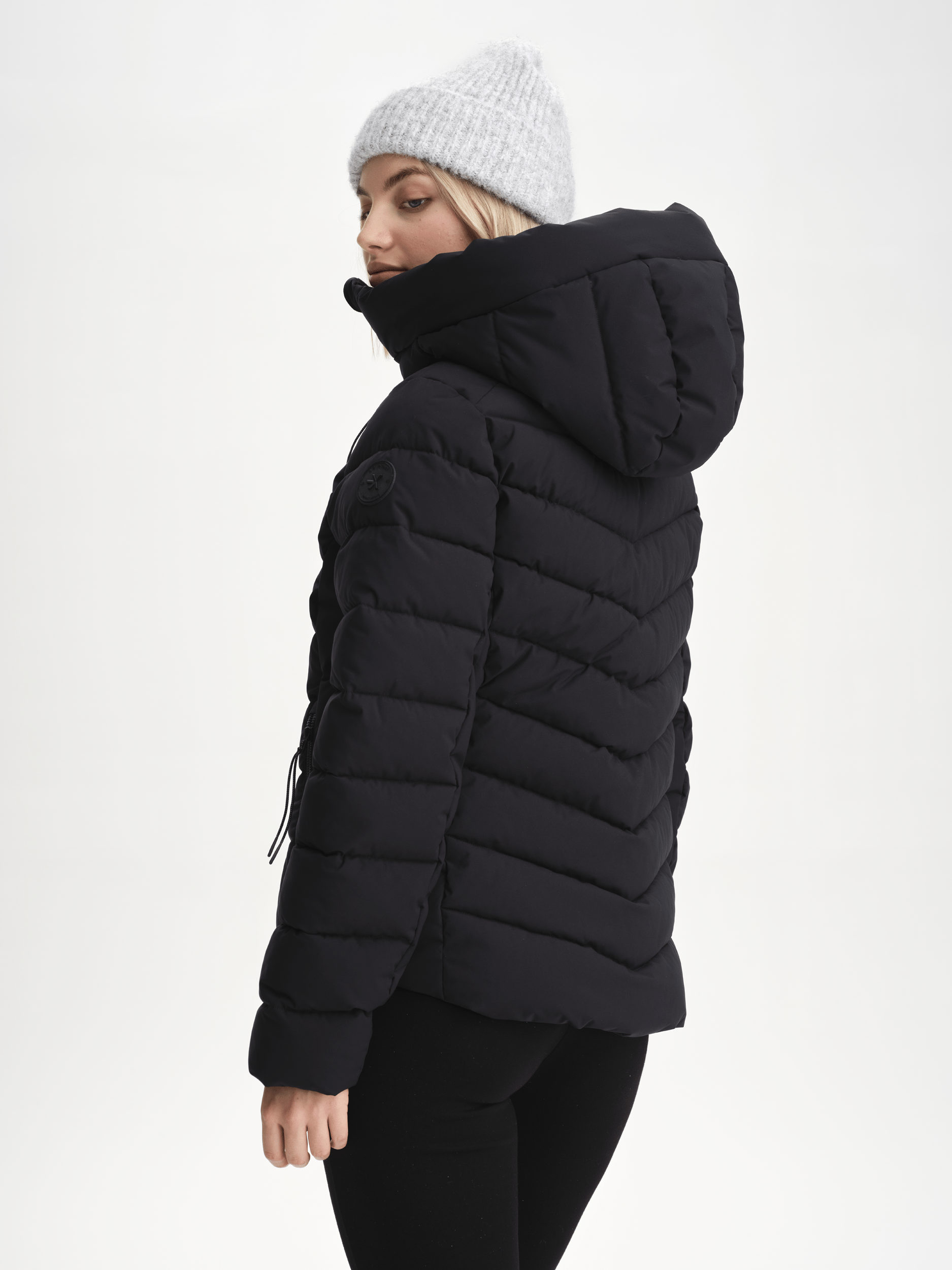 ZEDA KURTKA CZARNA Everest Kurtka ocieplana