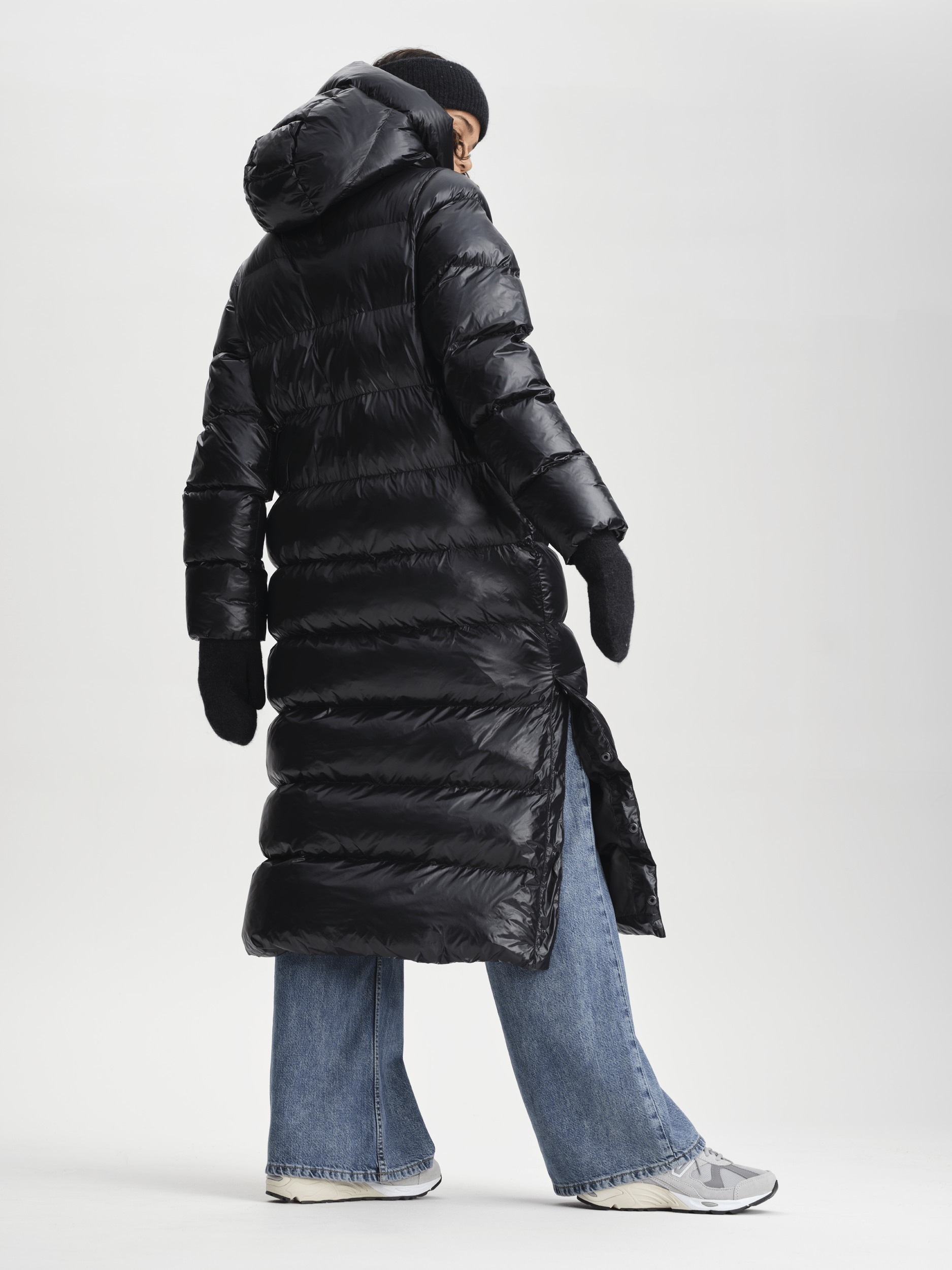 JUNEAU COAT BLACK SHINY Everest Padded Coat