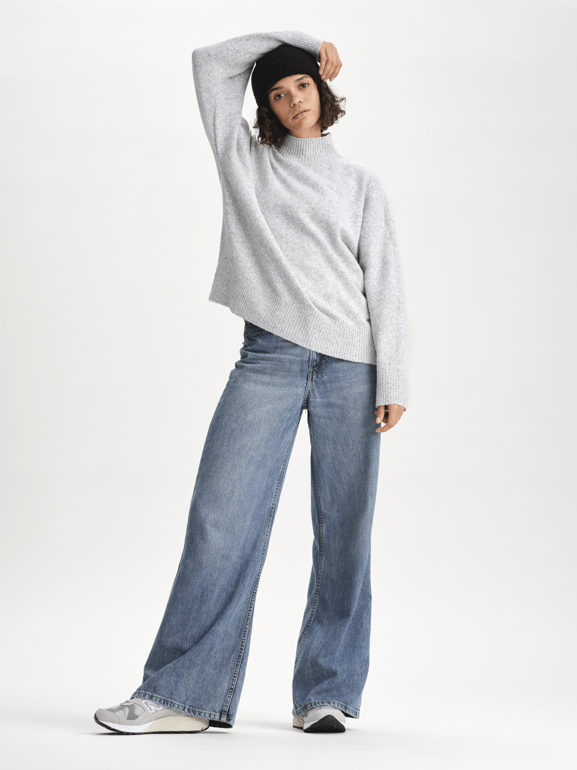 MERU GESTRICKTER PULLOVER GRAU MELANGE Everest Zweite Schicht