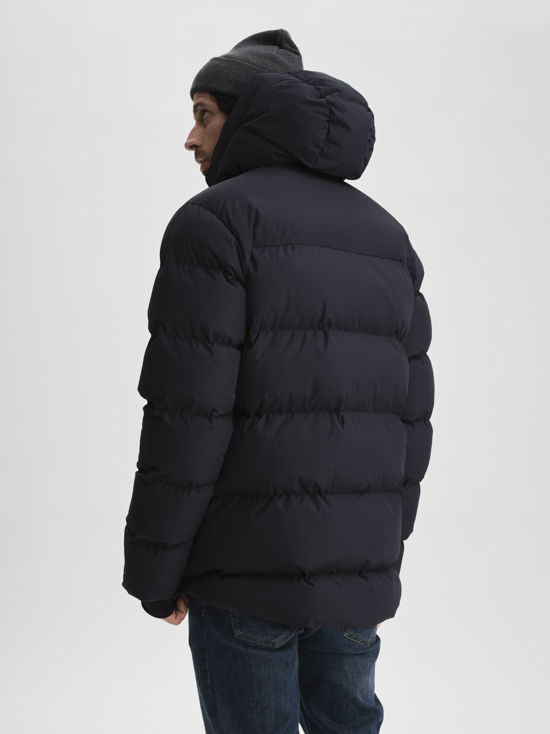 RAZOR KURTKA CZARNA Everest Kurtka ocieplana