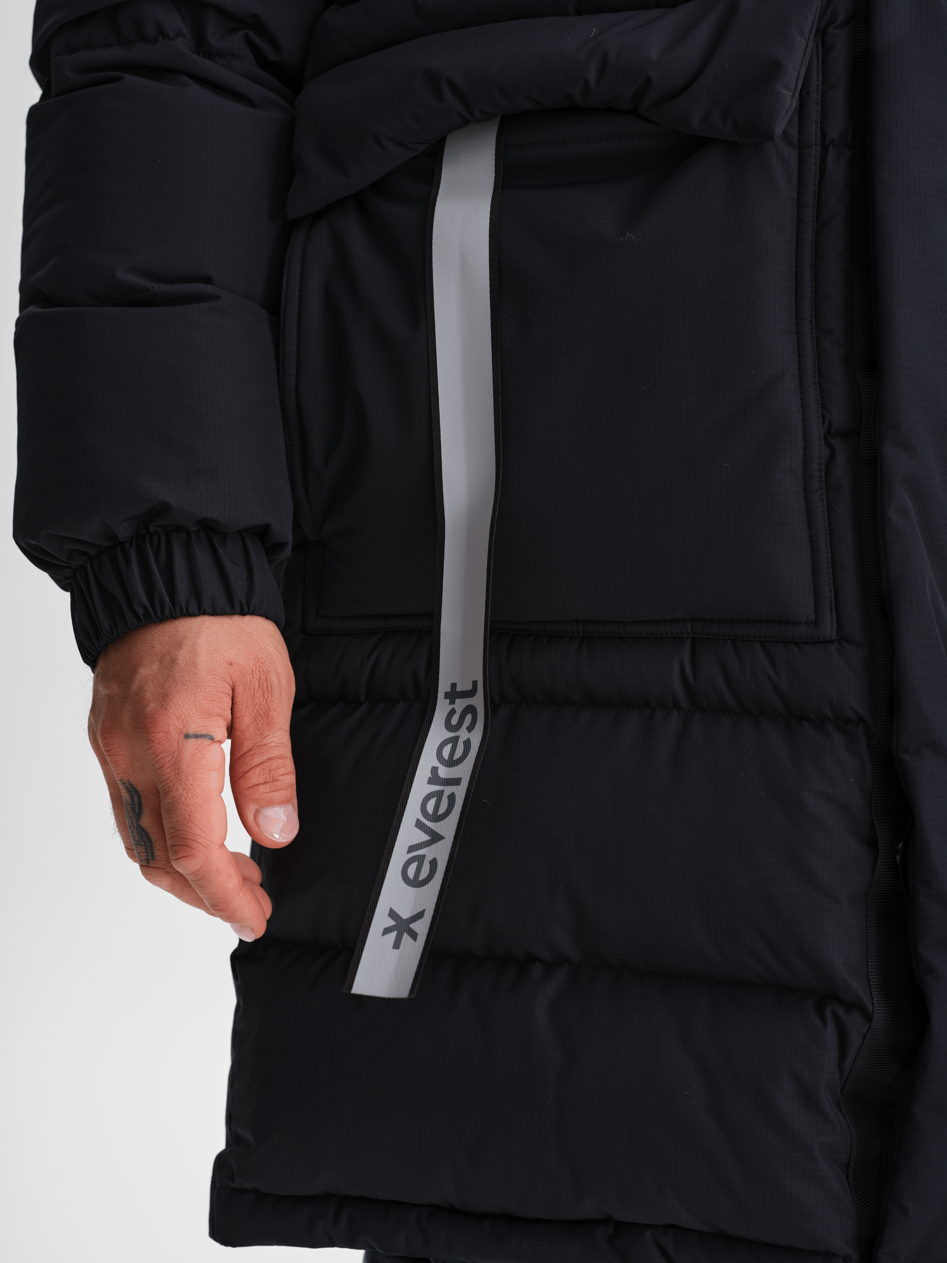 ARCTIC LANGER PARKA SCHWARZ Everest GefĂŒtterter Parka