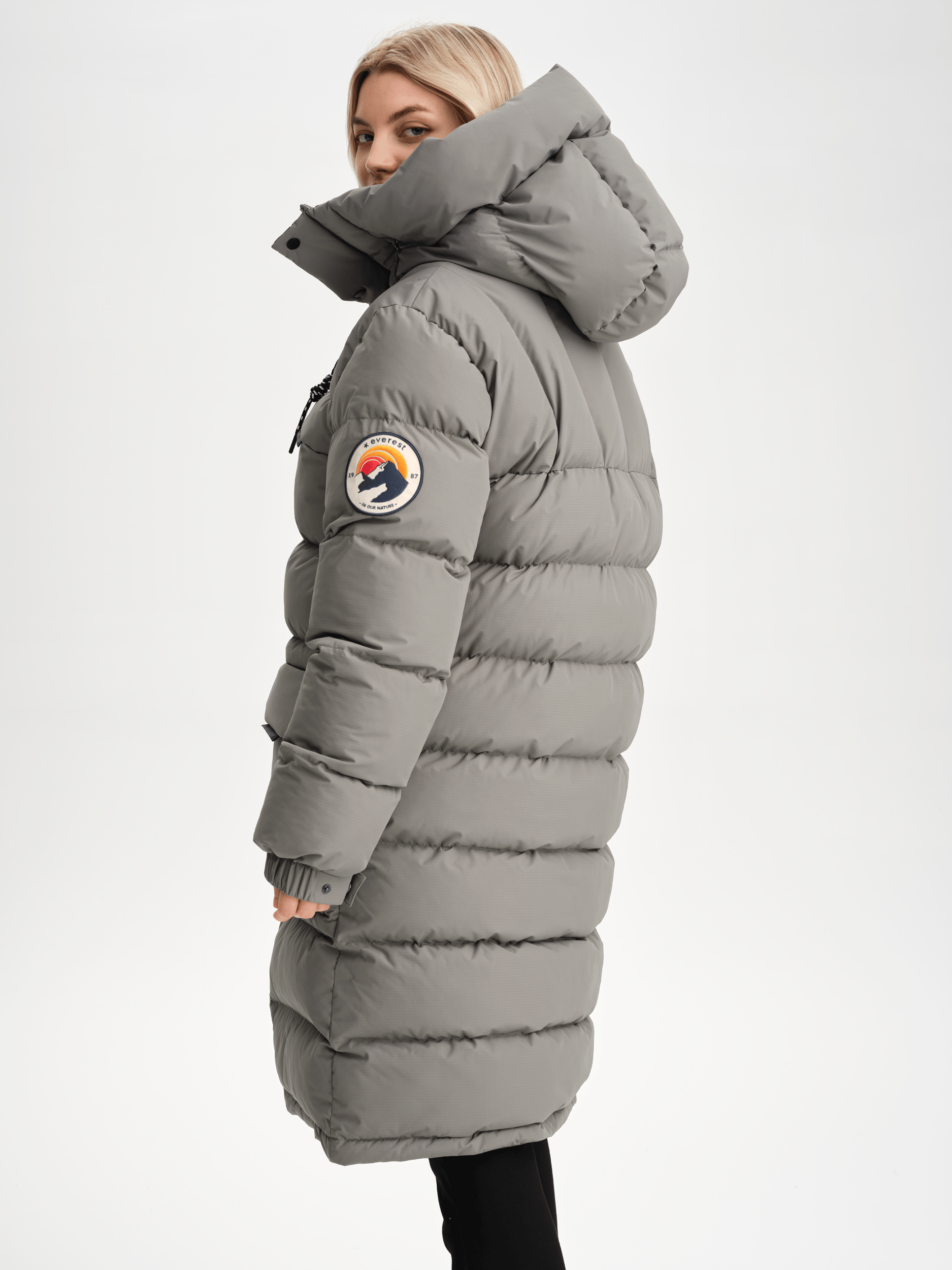 ARCTIC DŁUGA PARKA KHAKI SZARA Everest Pikowana parka