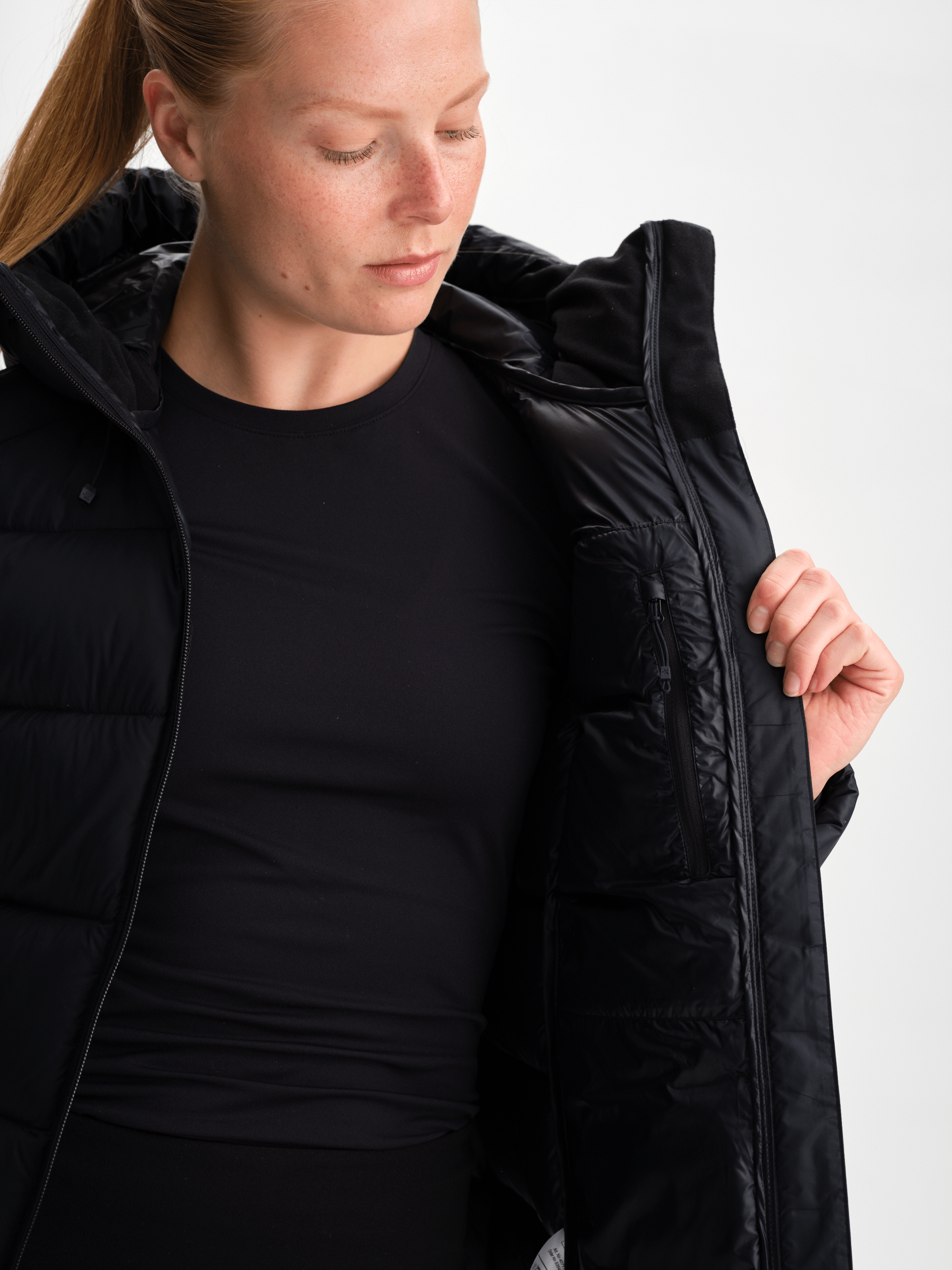 EXPEDITION DOWN KURTKA CZARNA DAMSKA Everest Pikowana kurtka puchowa