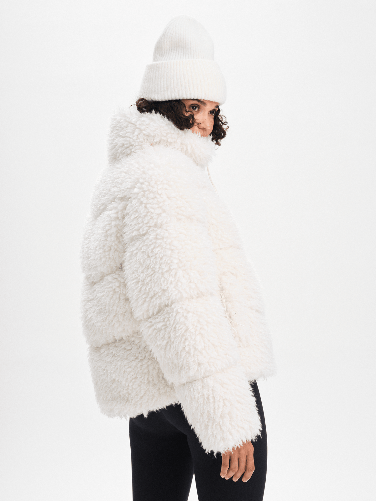 W AMNE JACKET OFF WHITE Everest Padded Jacket
