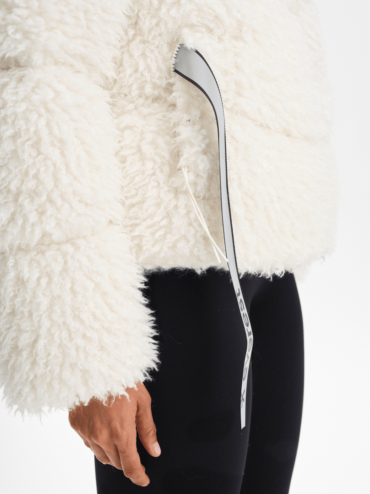 W AMNE JACKET OFF WHITE Everest Padded Jacket