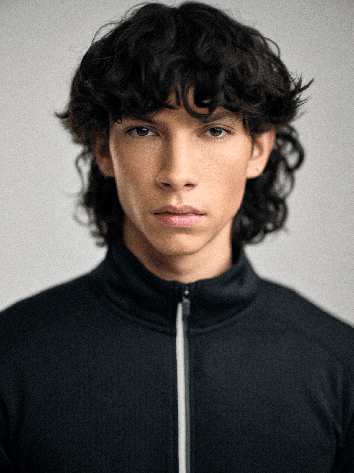 VENTURE HALFZIP BLACK -SAKNAR TEXT Everest Second Layer Hood