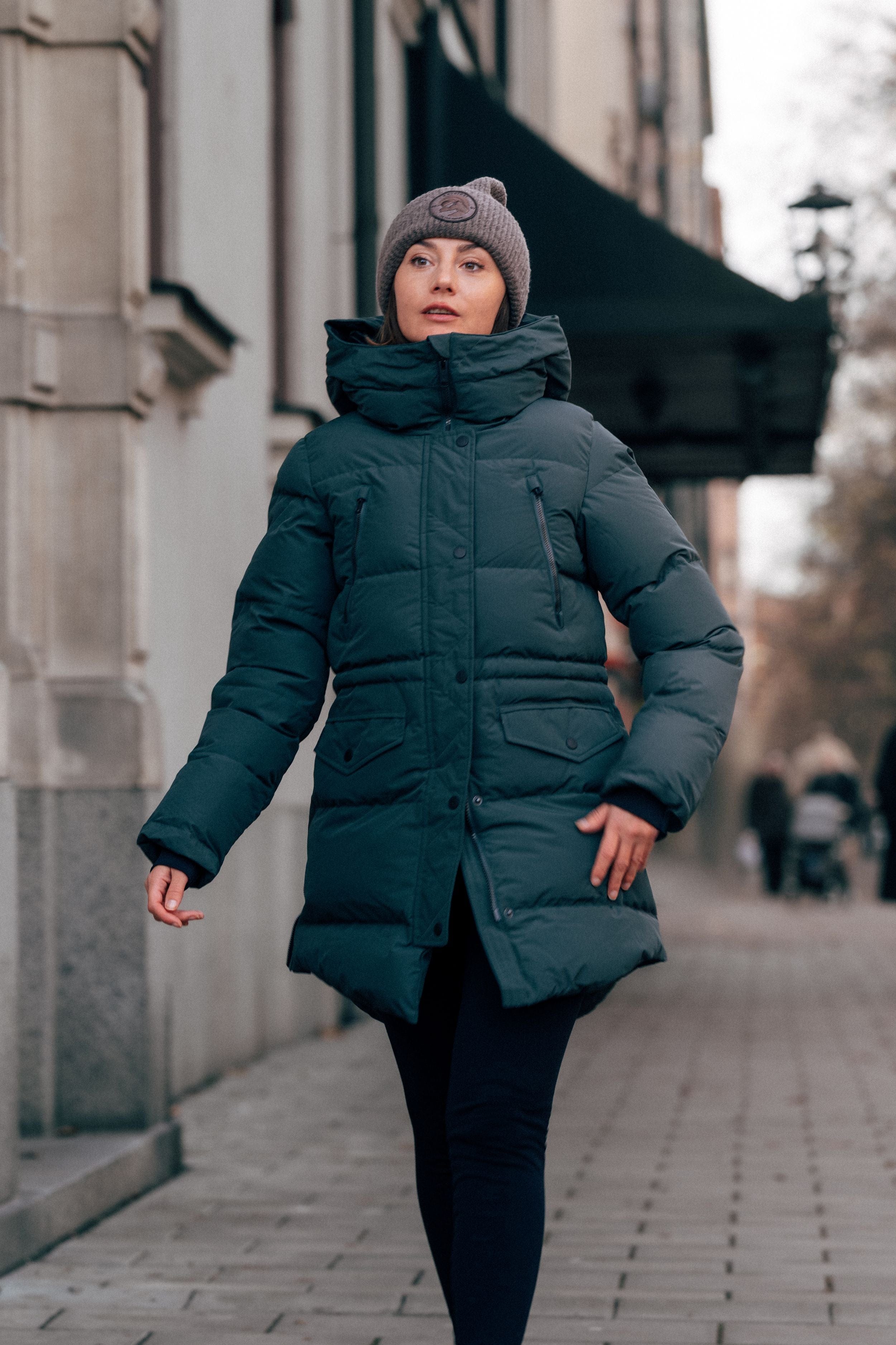 CIEPŁA PARKA CIEMNOZIELONA Everest Pikowana Parka