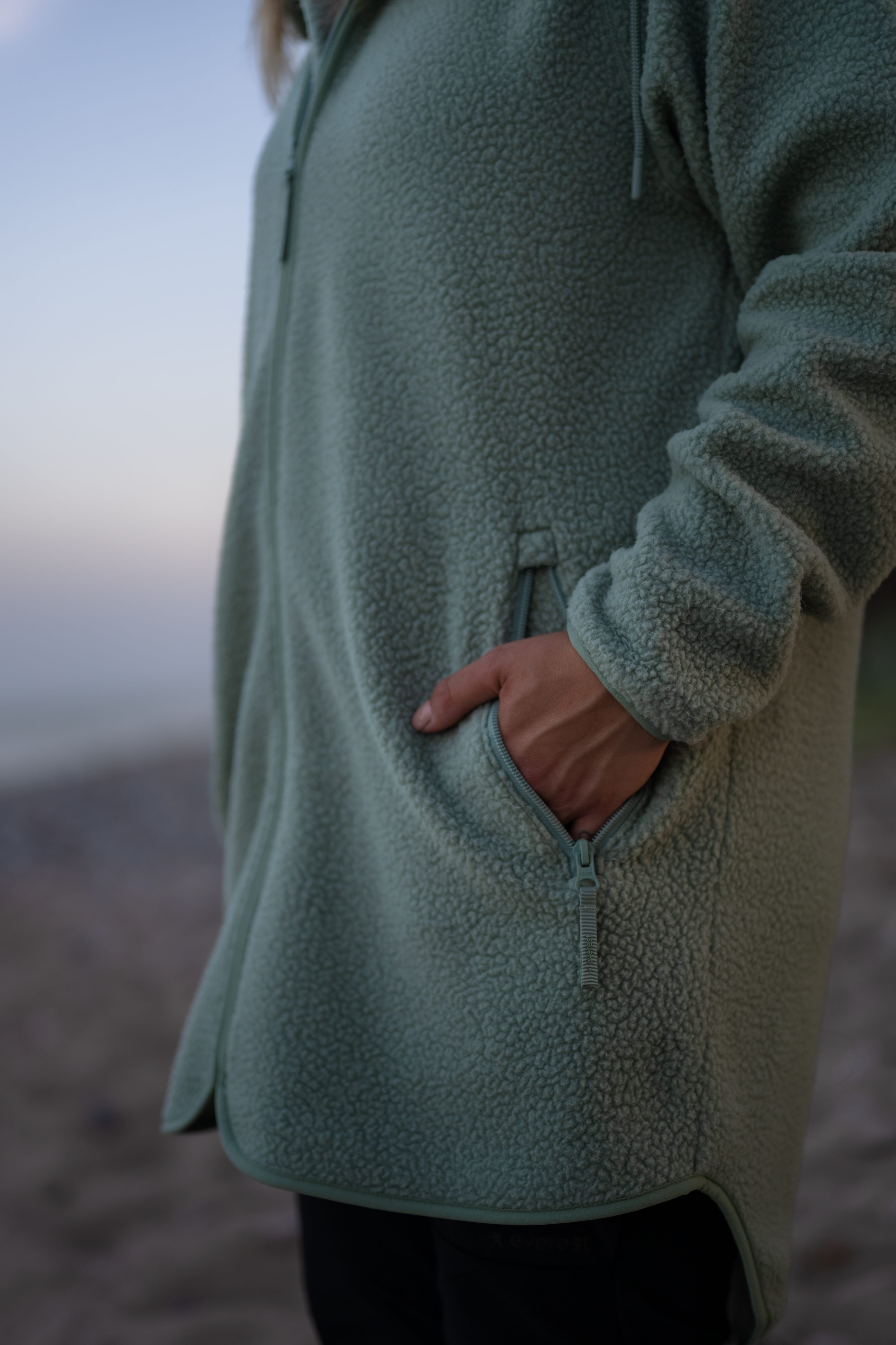 PILE LONG HOOD SAGE MIST Everest Pile Fleece