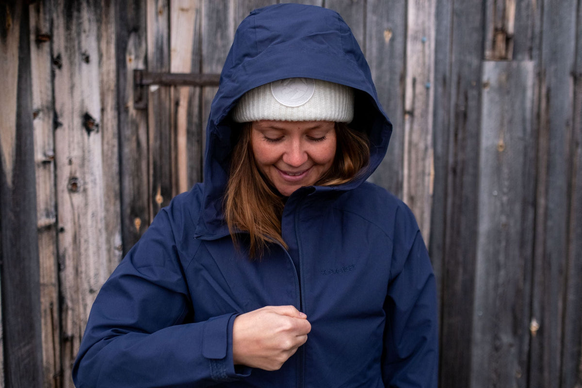 Shell Jackets Women