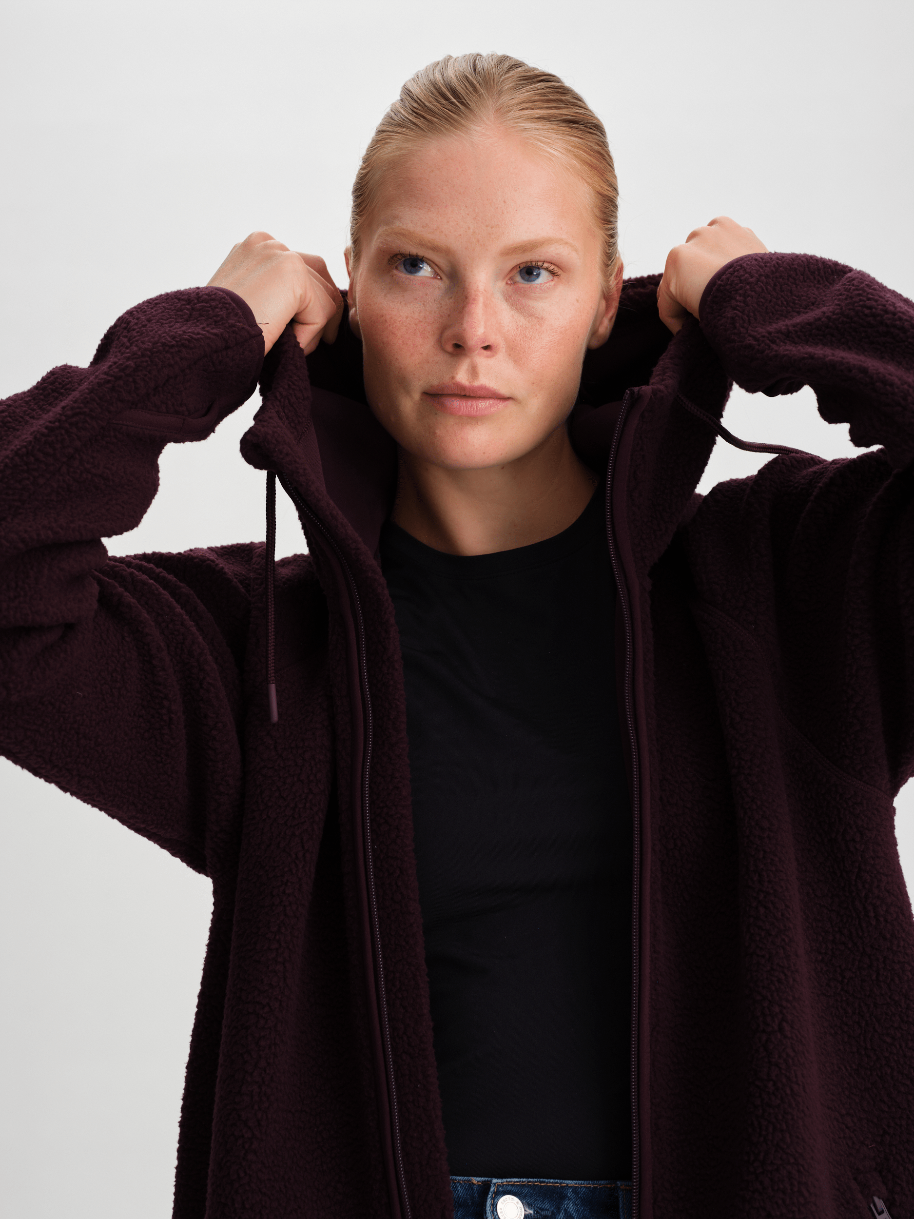 PILE LONG HOOD  BURGUNDY Everest Second Layer