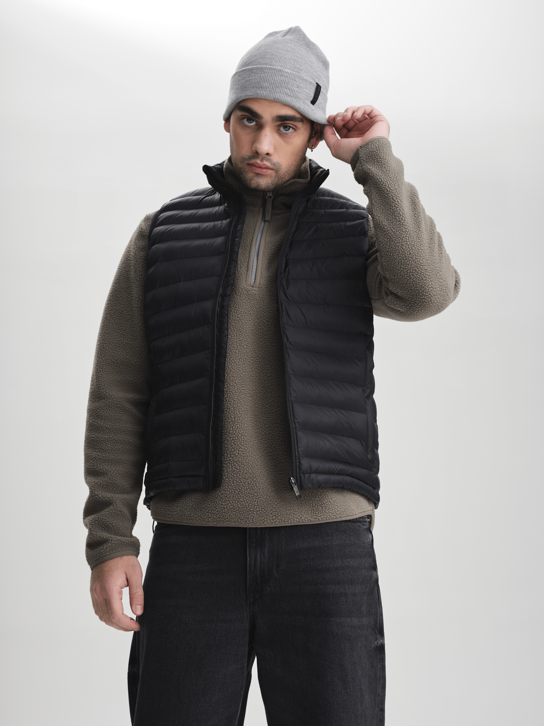 KAMIZELKA LINER CZARNA Everest Kamizelka