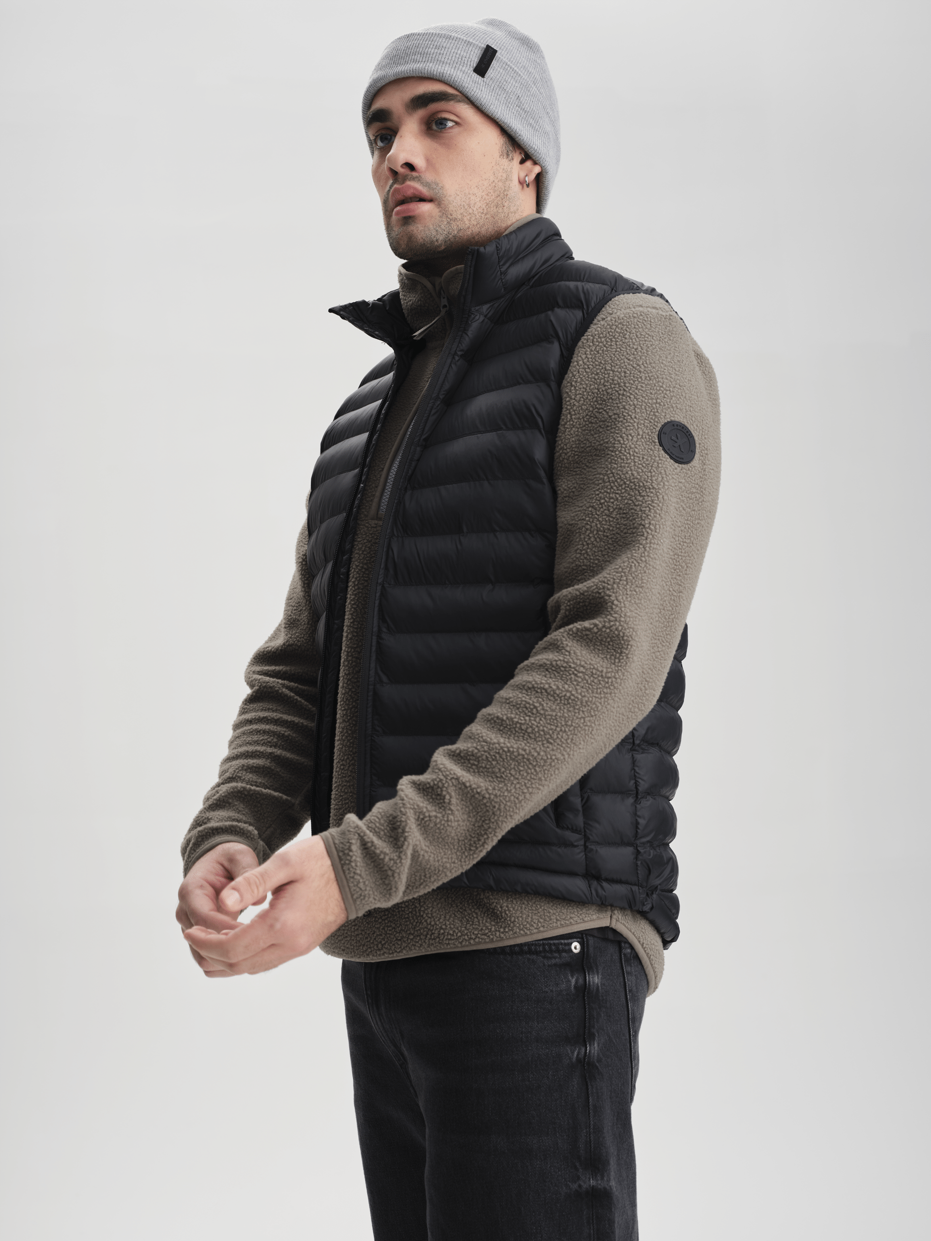 KAMIZELKA LINER CZARNA Everest Kamizelka