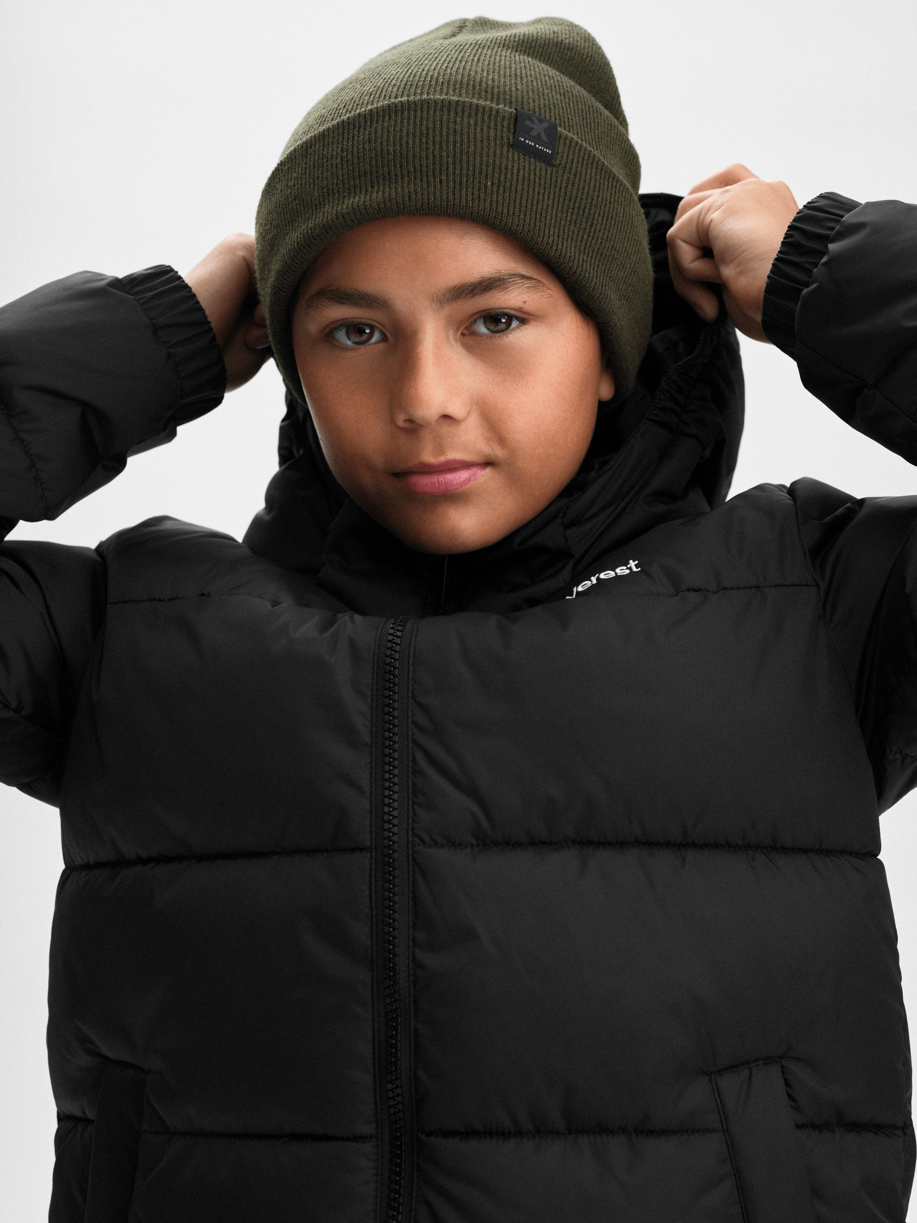 YAZZ JACKET BLACK Everest Padded Jacket