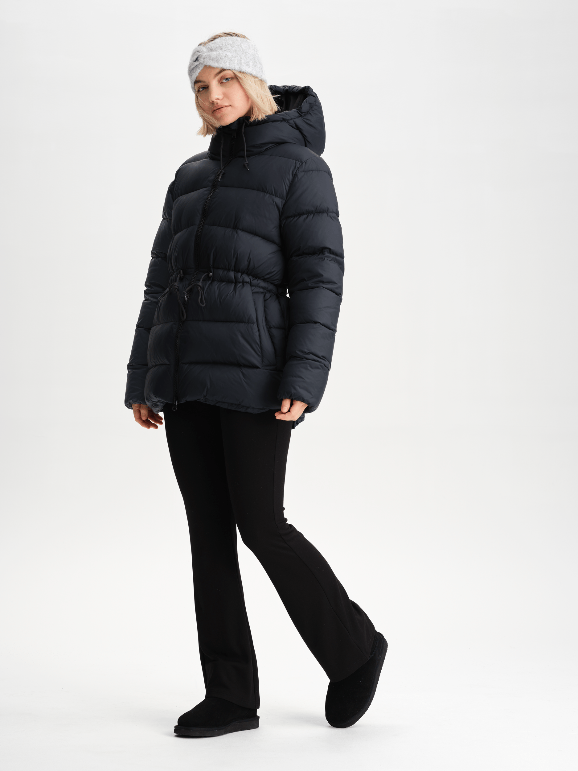 GAMILA MID JACKET BLACK Everest Padded Parka