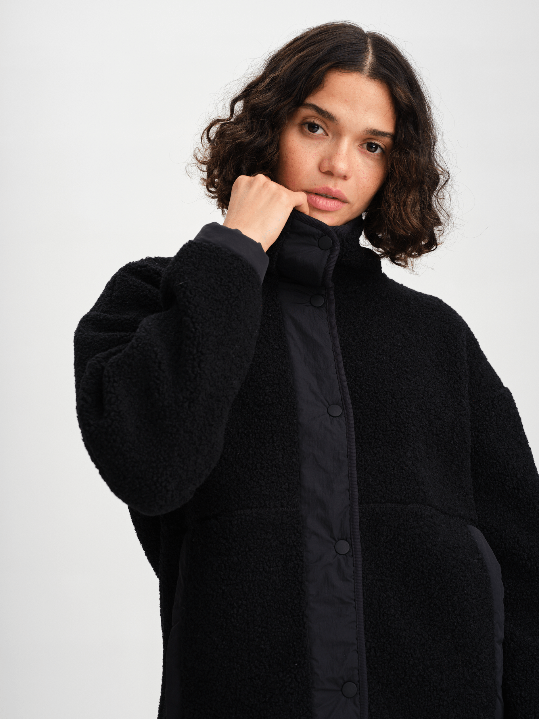 HAYDEN PILE COAT OFF BLACK Everest Pile Fleece
