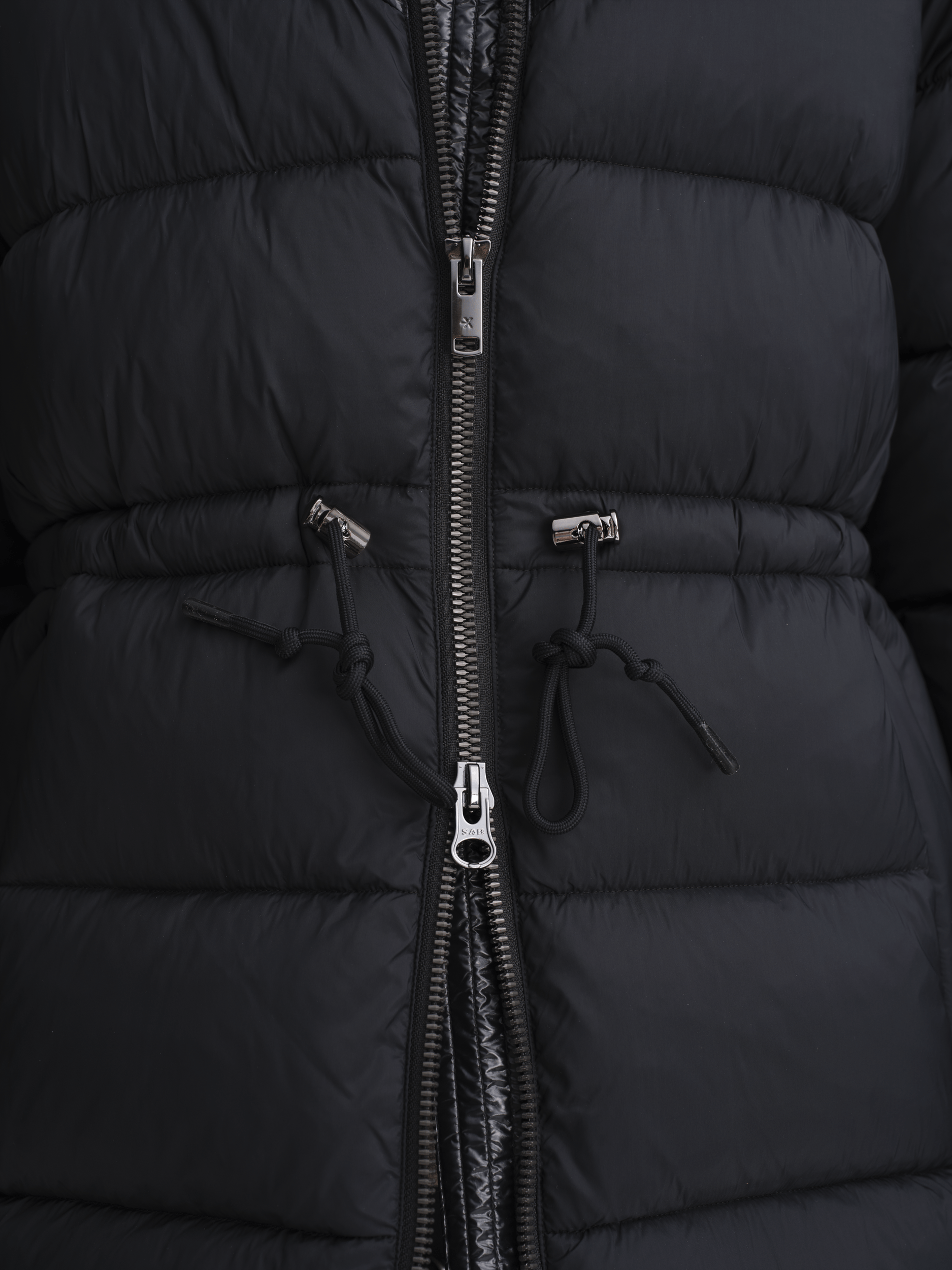 MISTI MID JACKET BLACK Everest Jacket