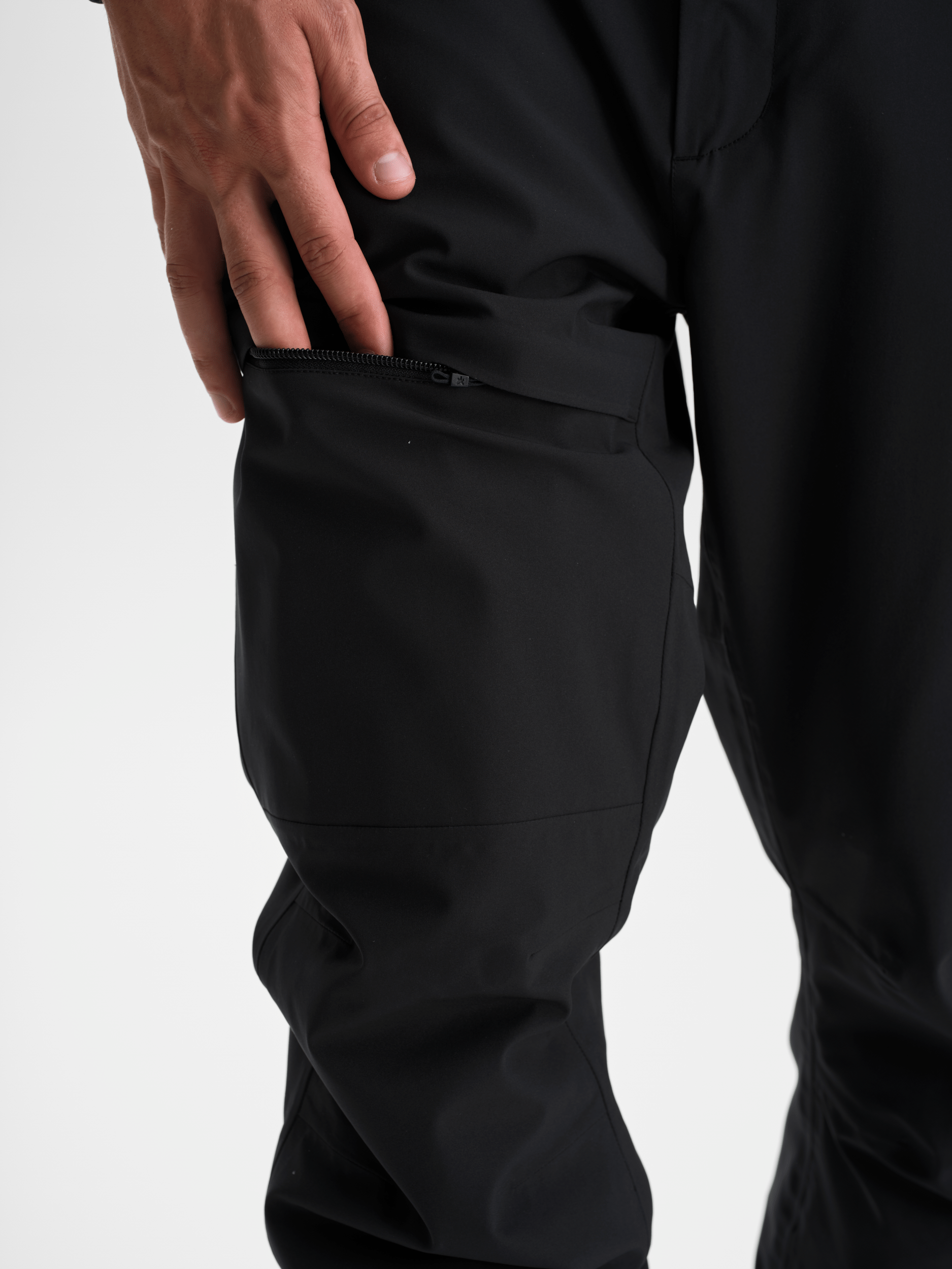 SLIM SOFTSHELLOWE SPODNIE CZARNE Everest Spodnie narciarskie i snowboardowe