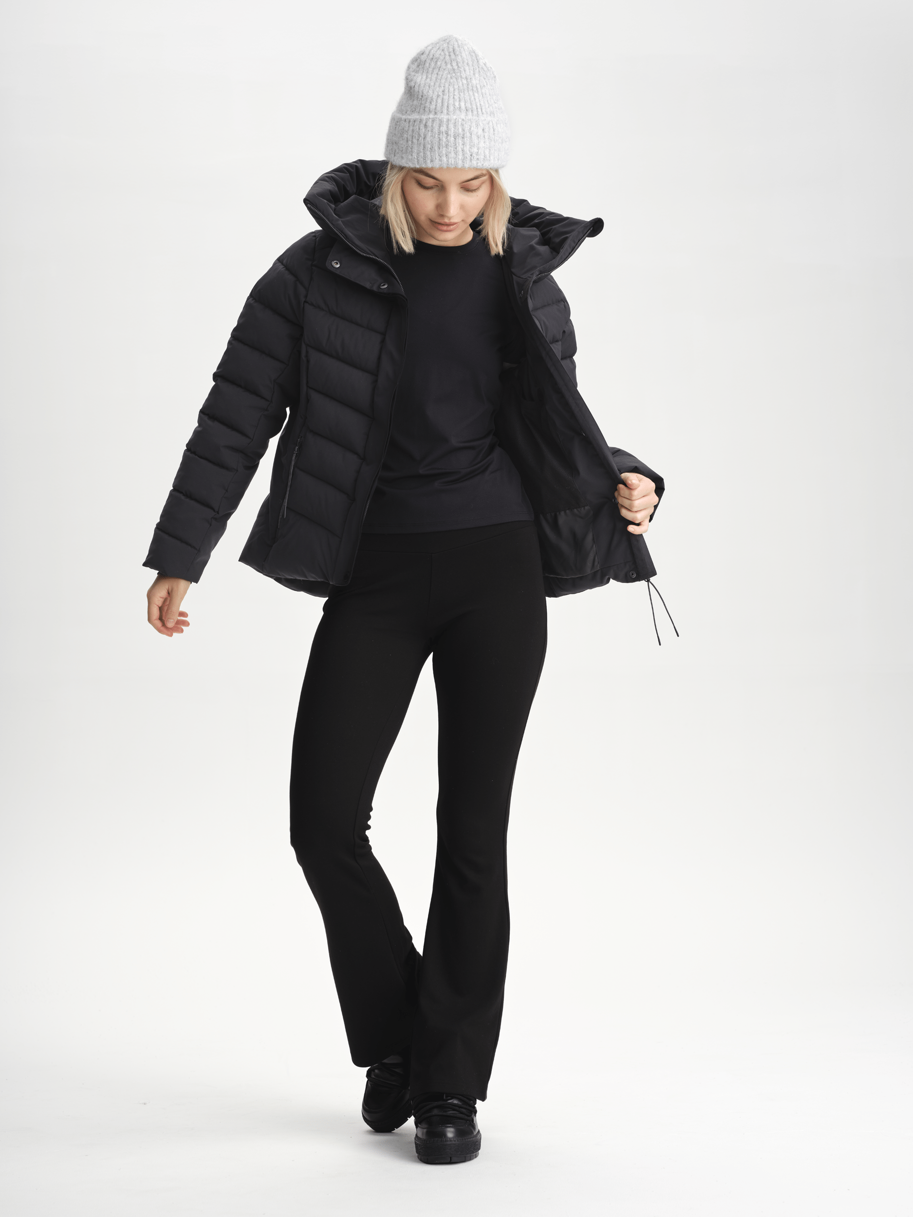 ZEDA KURTKA CZARNA Everest Kurtka ocieplana