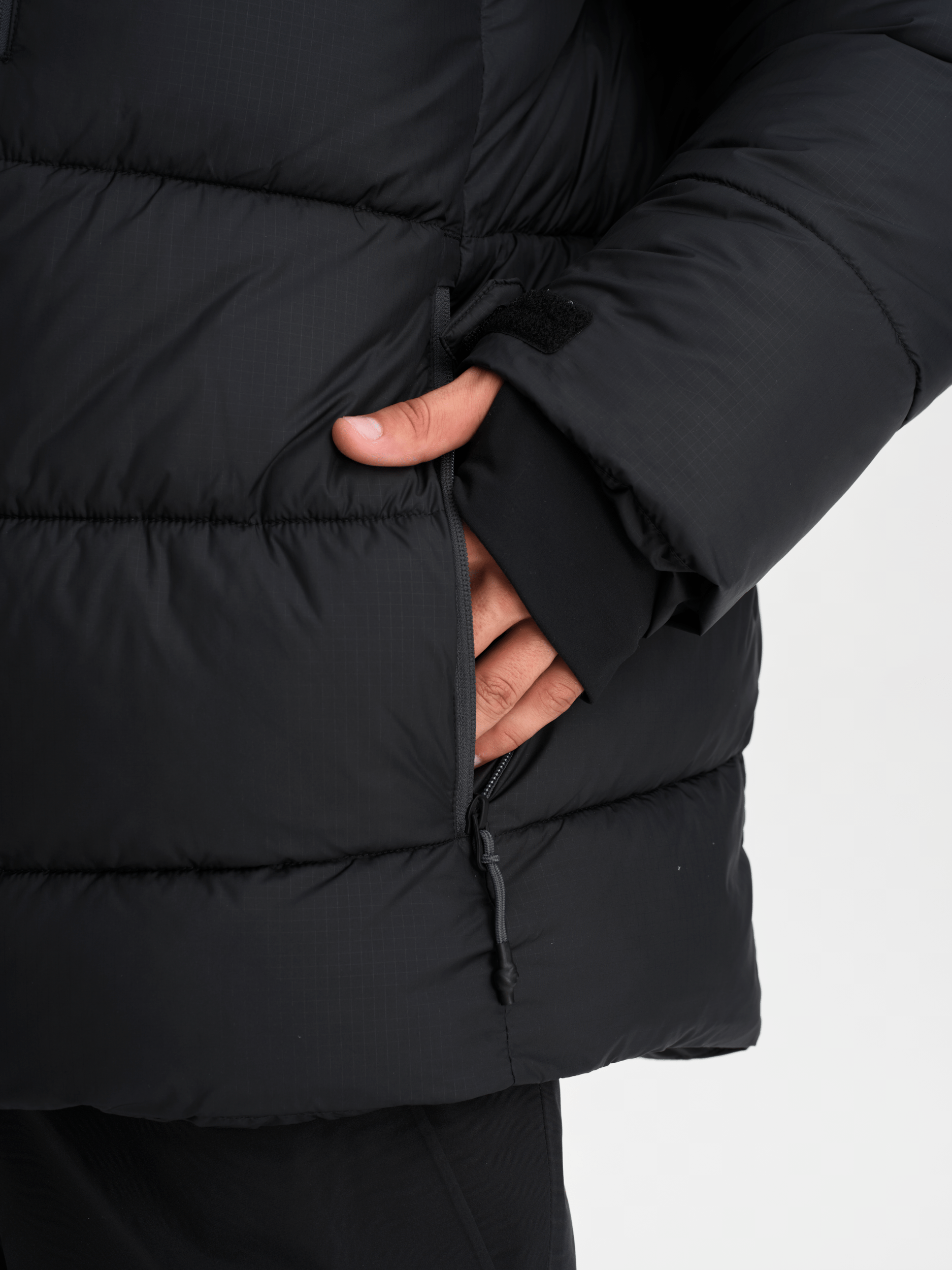 ALPINE PUFF JACKET BLACK Everest Ski & Snowboard Jacket