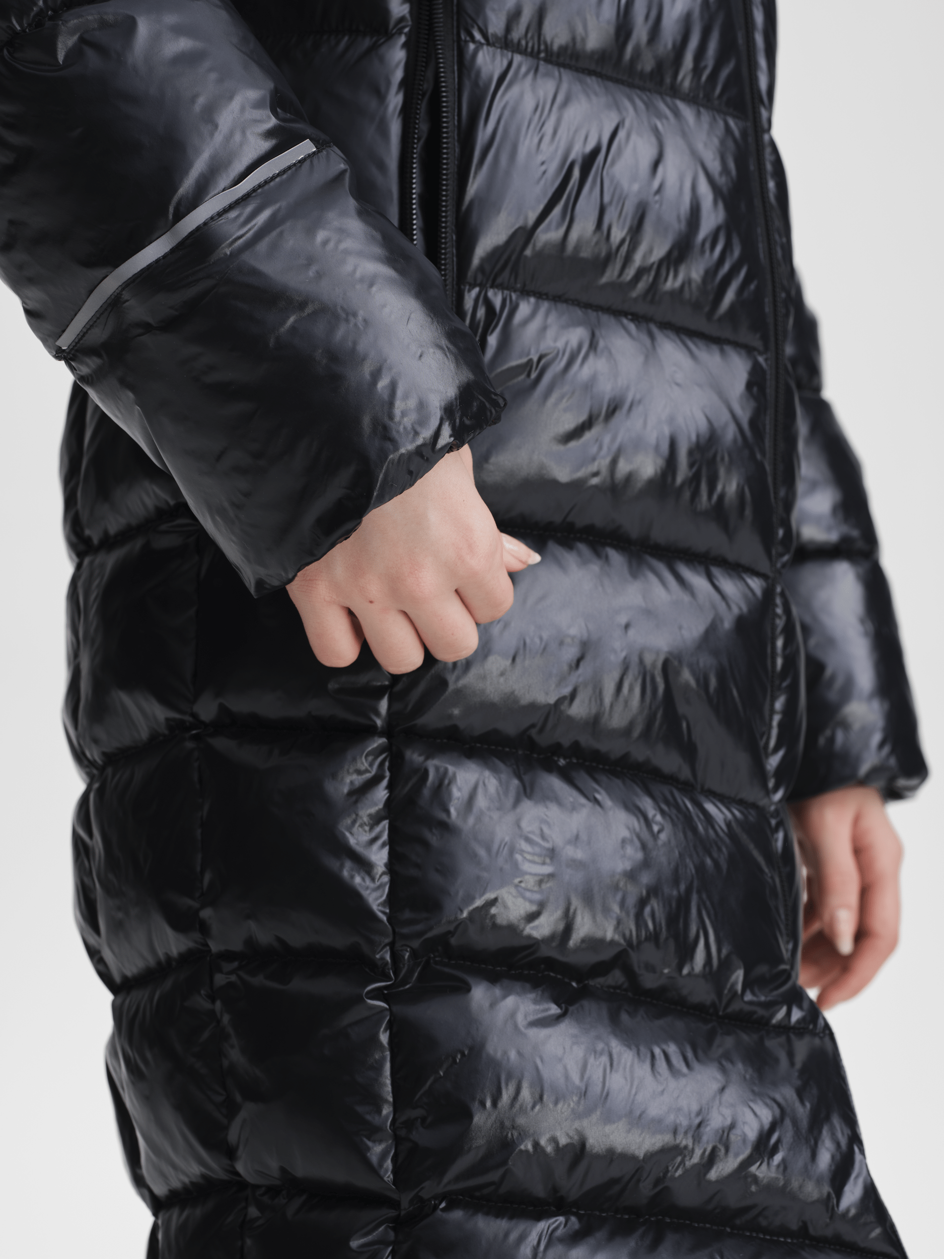 DEVI MANTEL SCHWARZ Everest Mantel