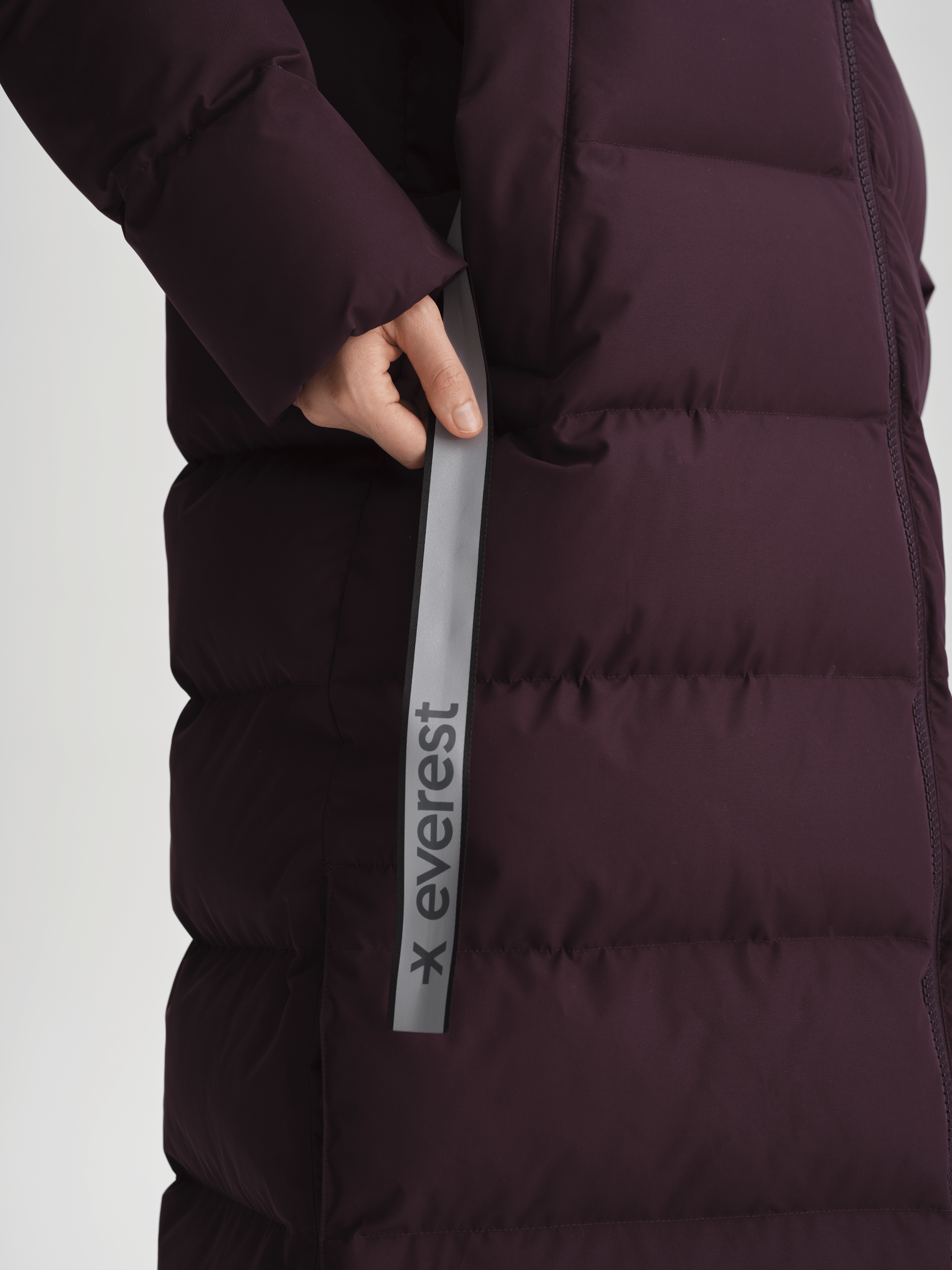 JUNEAU COAT BURGUNDY Everest Padded Coat