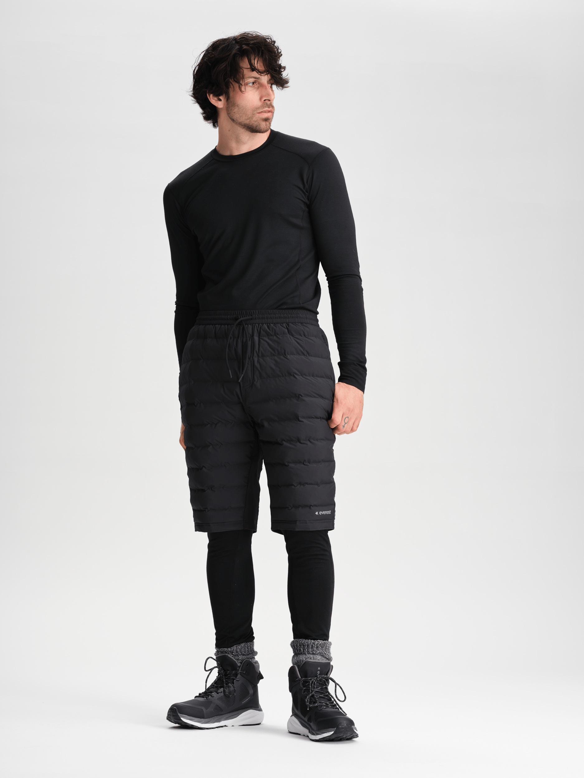 ALVE SPODENKI CZARNE Everest Elastyczne spodenki jako druga warstwa