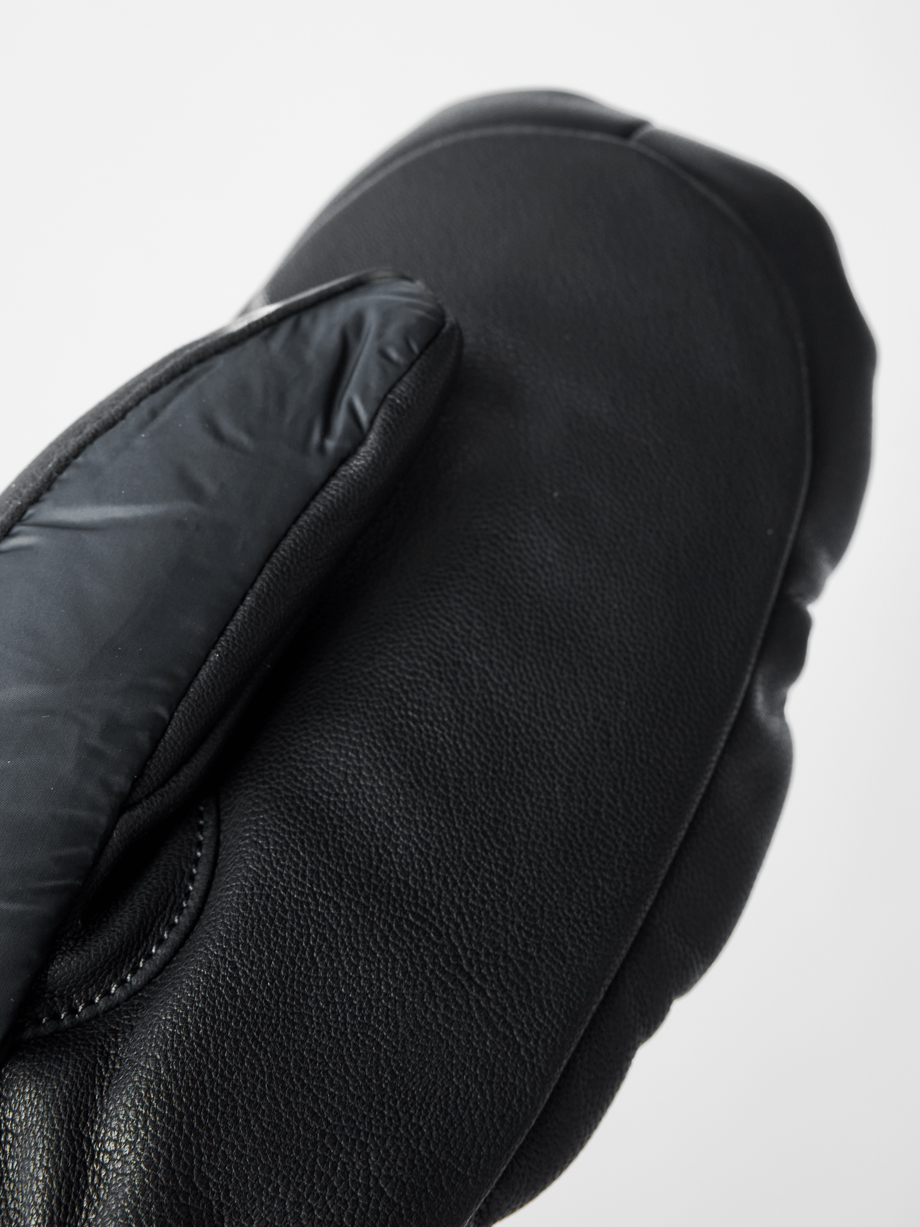 ALPINE PUFF MITTEN (UNISEX) Everest Gloves