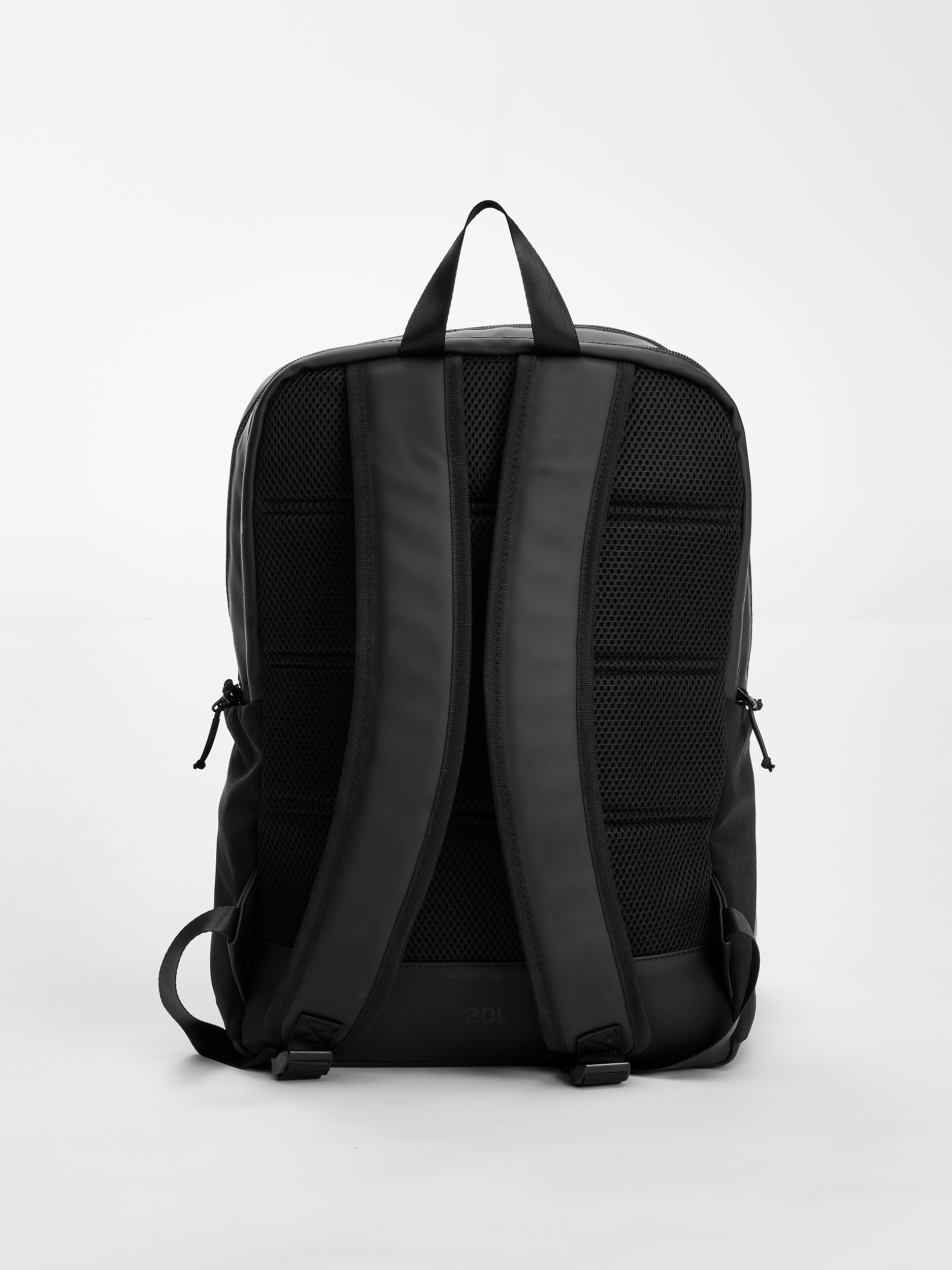 DAILY COMMUTE BACKPACK 20L BLACK Everest Backpack