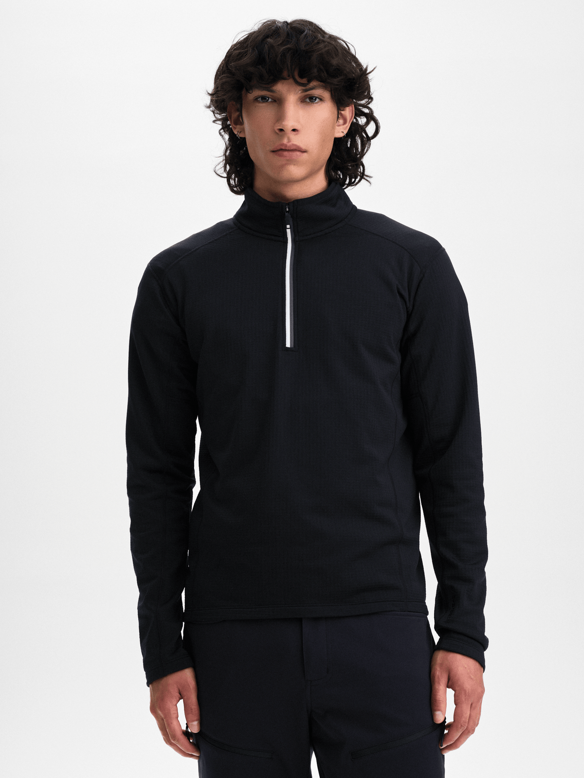 VENTURE HALFZIP BLACK -SAKNAR TEXT Everest Second Layer Hood
