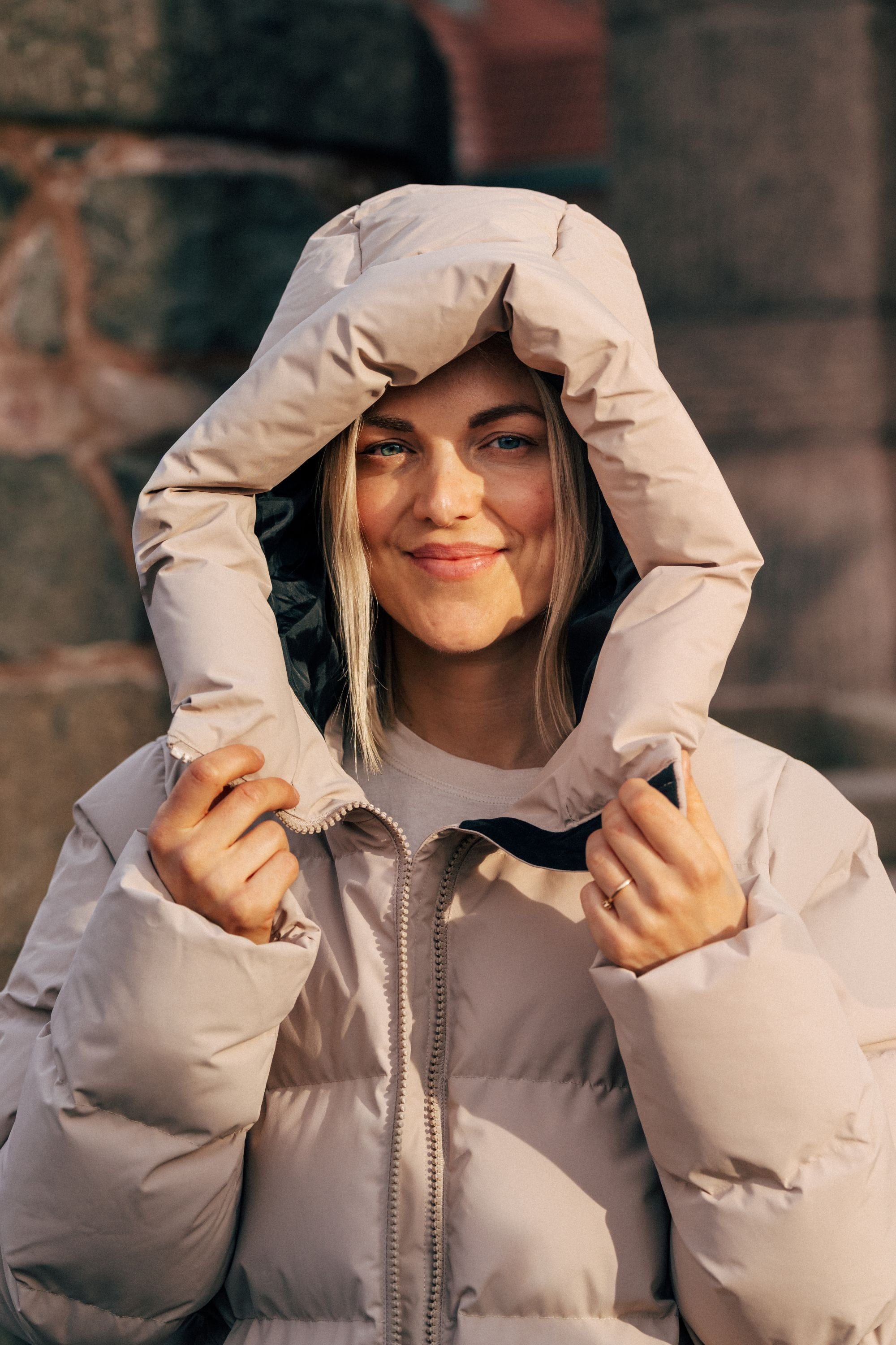 JUNEAU COAT SOFT BEIGE Everest Padded Coat